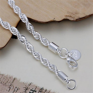 Twisted Rope Bracelet – Silver-Plated Minimalist Chain for Daily Wear